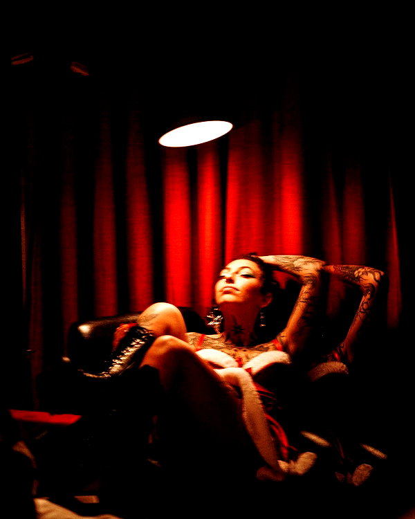 edin.karyn instagram image archive image
