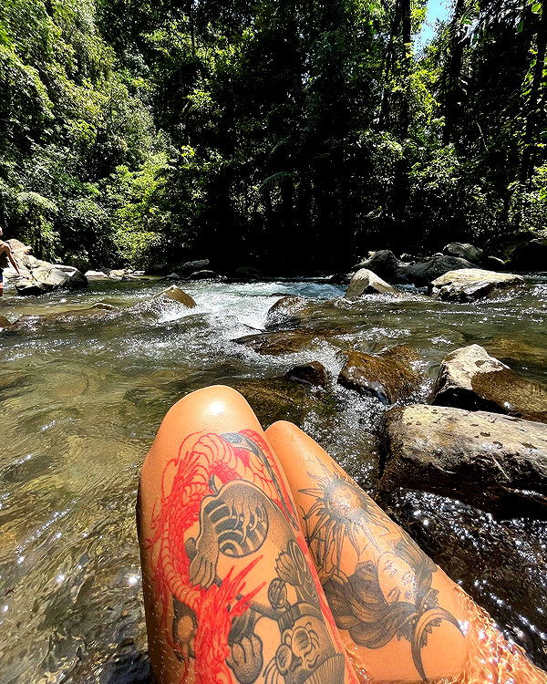 edin.karyn instagram image archive image