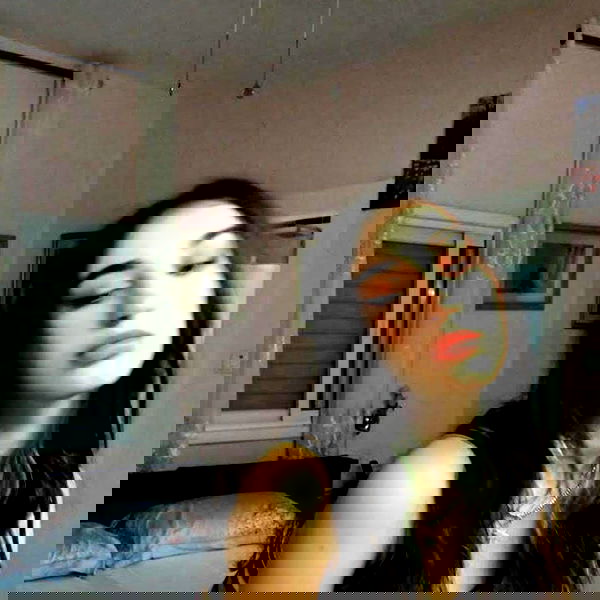 elianachetrit image ~ Altpins