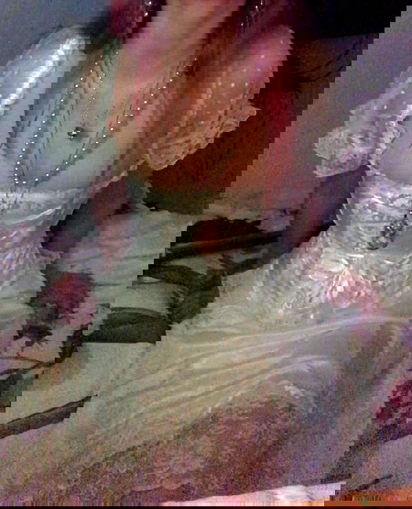 elianachetrit image ~ Altpins