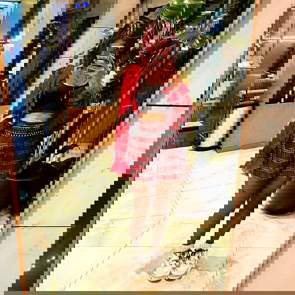 elianachetrit image ~ Altpins