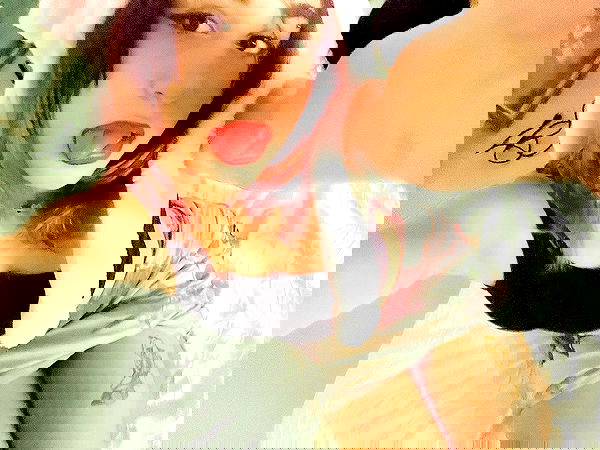 elianachetrit image ~ Altpins