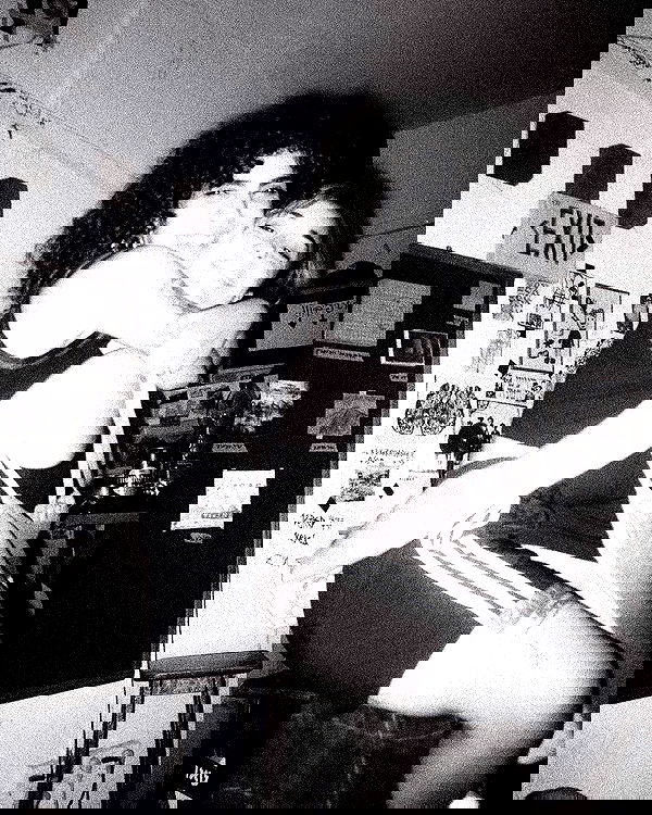 elianachetrit image ~ Altpins