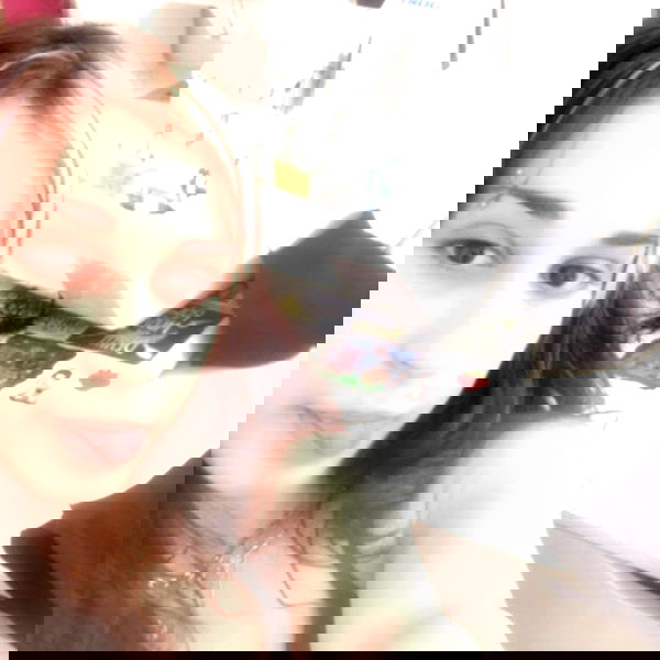 elianachetrit image ~ Altpins