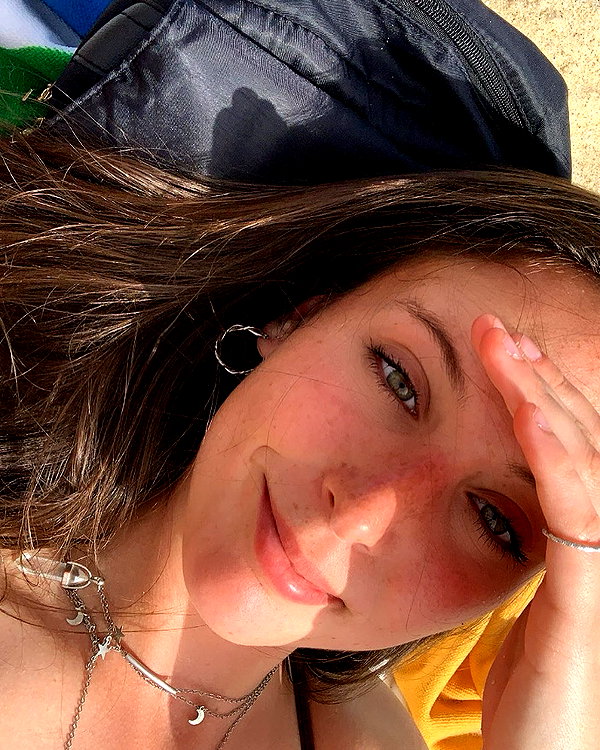 elika_shev instagram image archive image