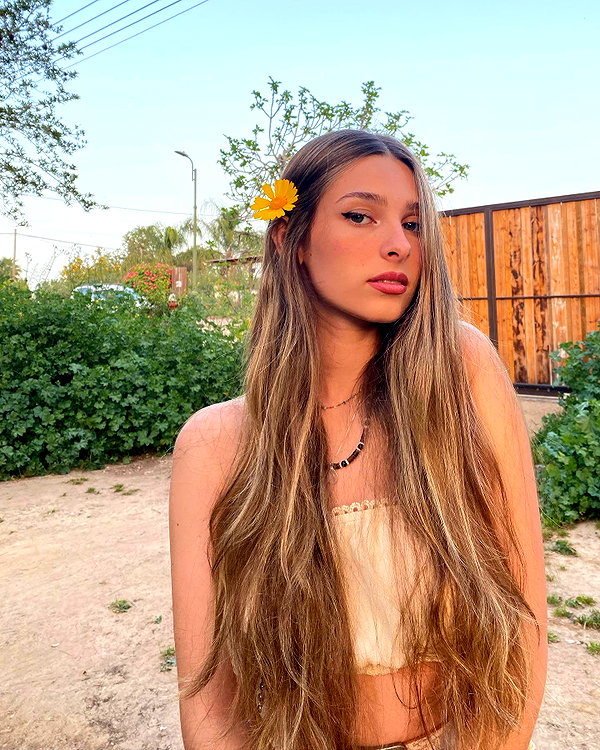 ella_netzer8 instagram image archive image