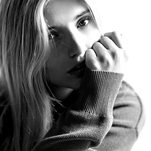 ellaailiff instagram image archive image