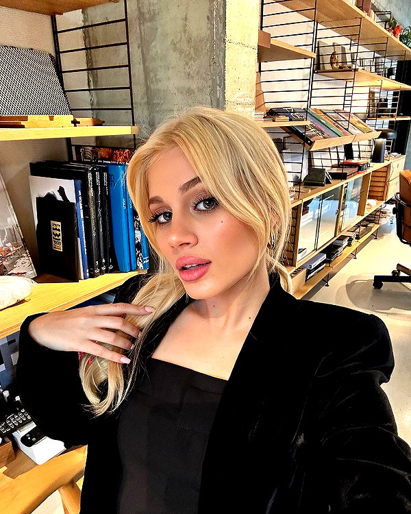 ellalee instagram image archive image