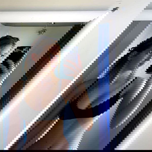 ellamwatts_ ellamwatts_ archive image