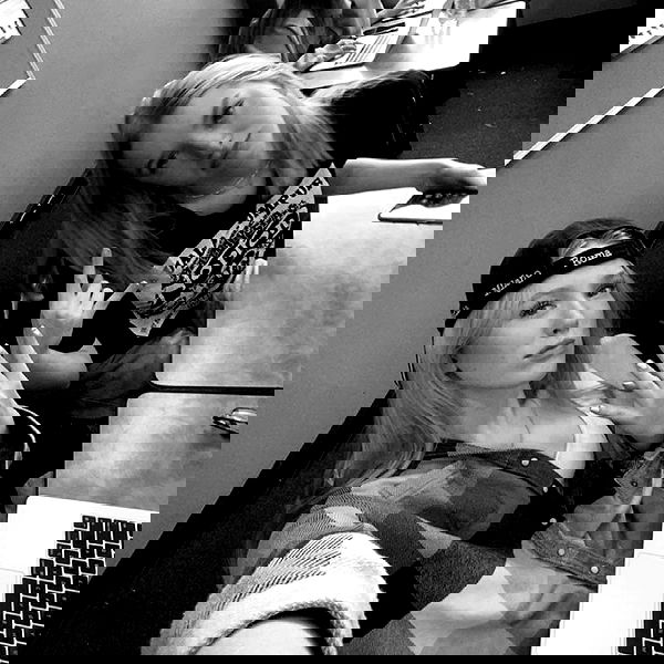 ellamwatts_ ellamwatts_ archive image