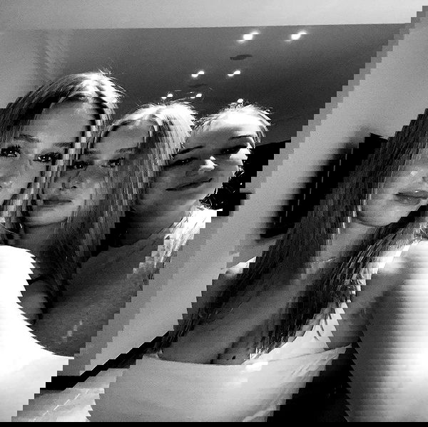 ellamwatts_ ellamwatts_ archive image