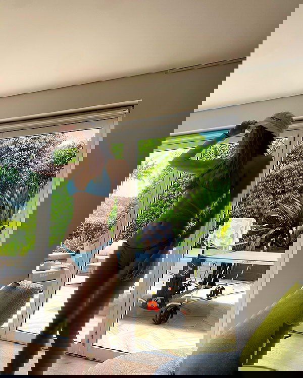 ellamwatts_ ellamwatts_ archive image