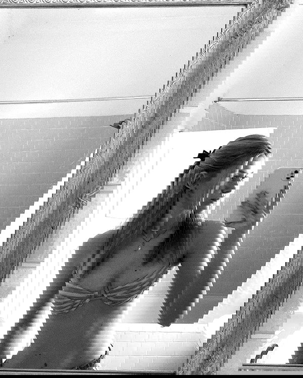 ellamwatts_ ellamwatts_ archive image