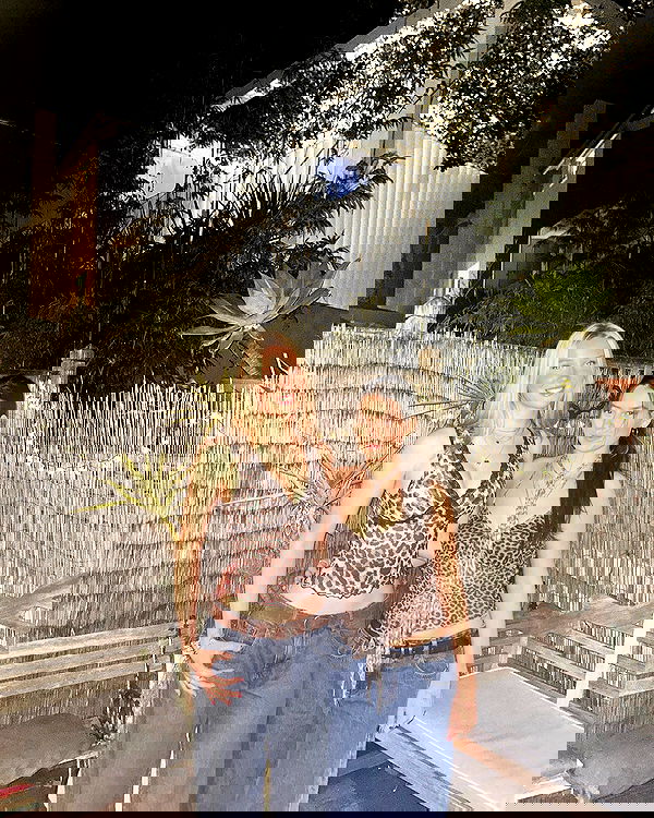 ellamwatts_ ellamwatts_ archive image