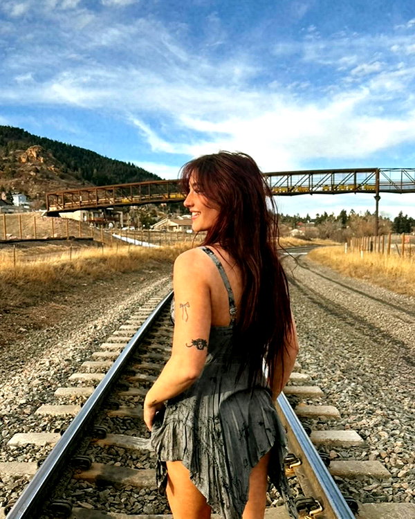 ellmari.e instagram image archive image
