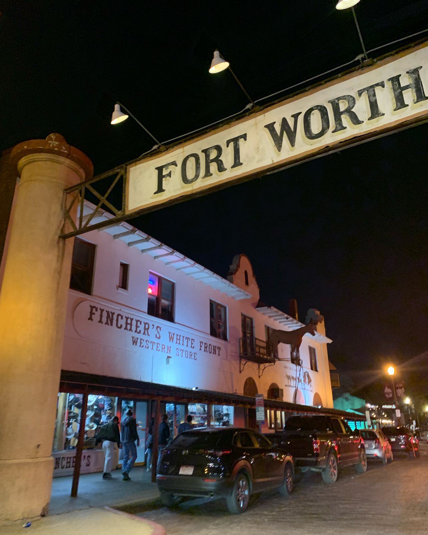 elsgatti instagram image archive image