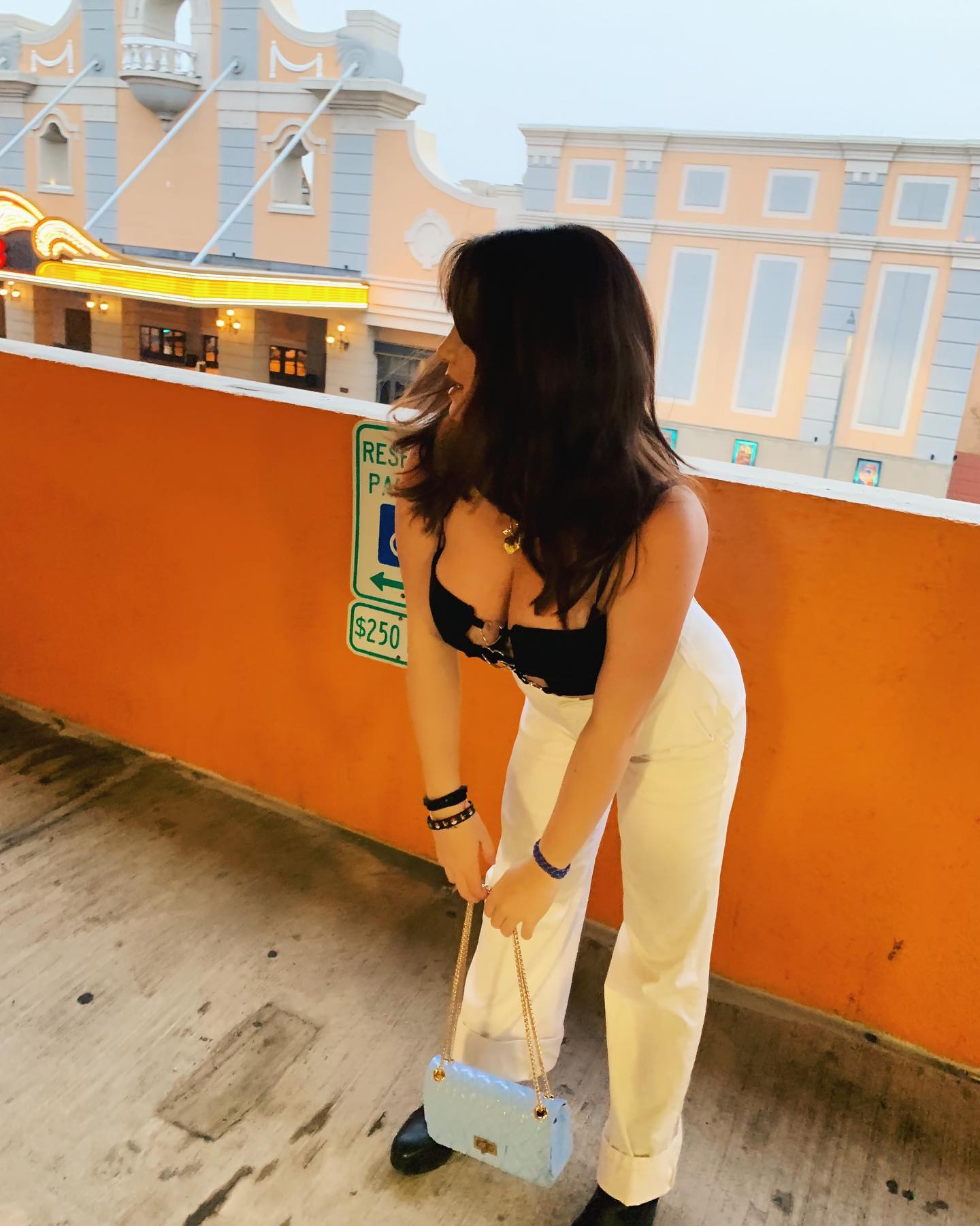 elsgatti instagram image archive image