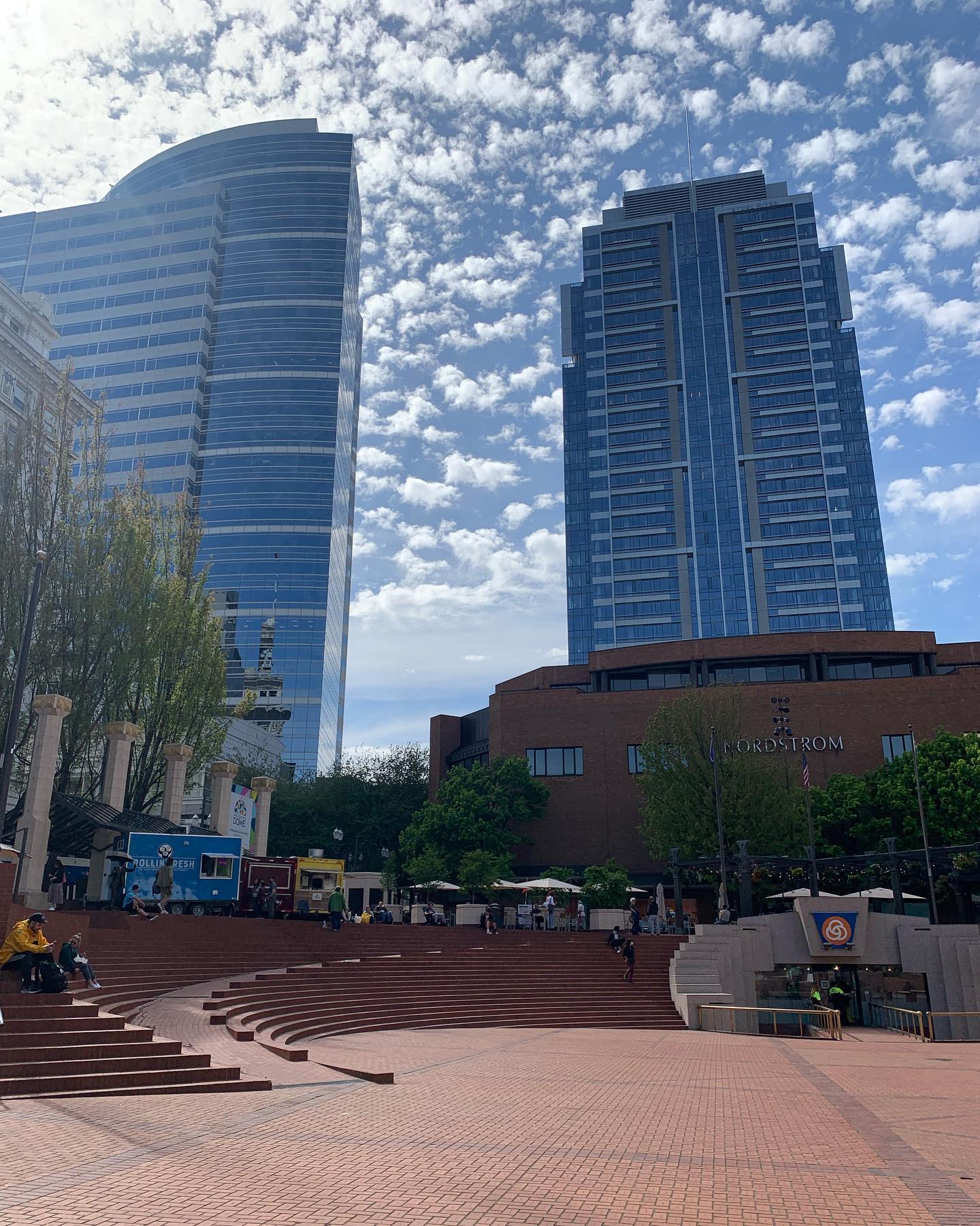 elsgatti instagram image archive image