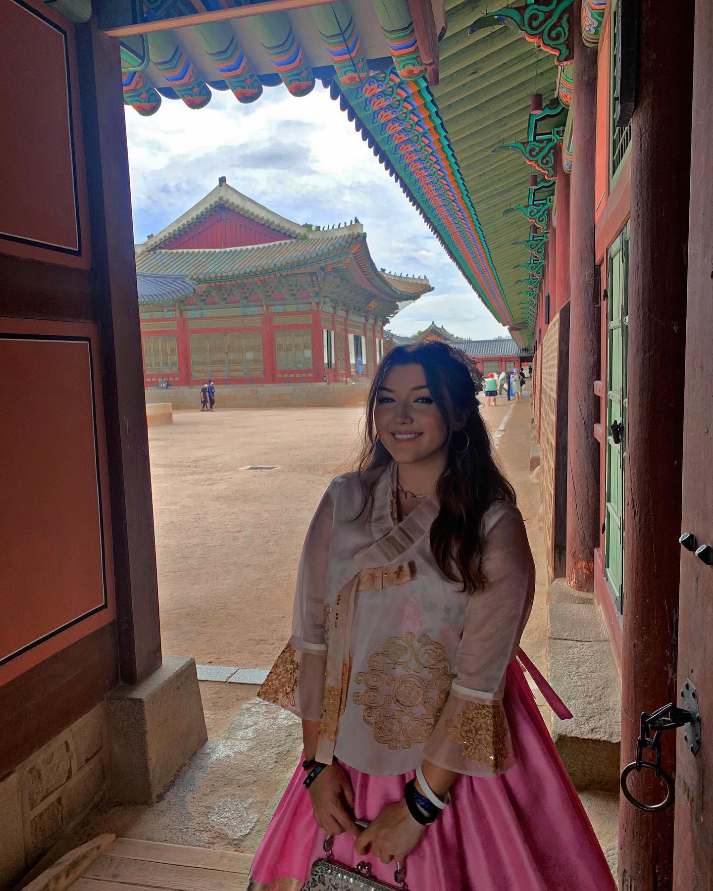 elsgatti instagram image archive image