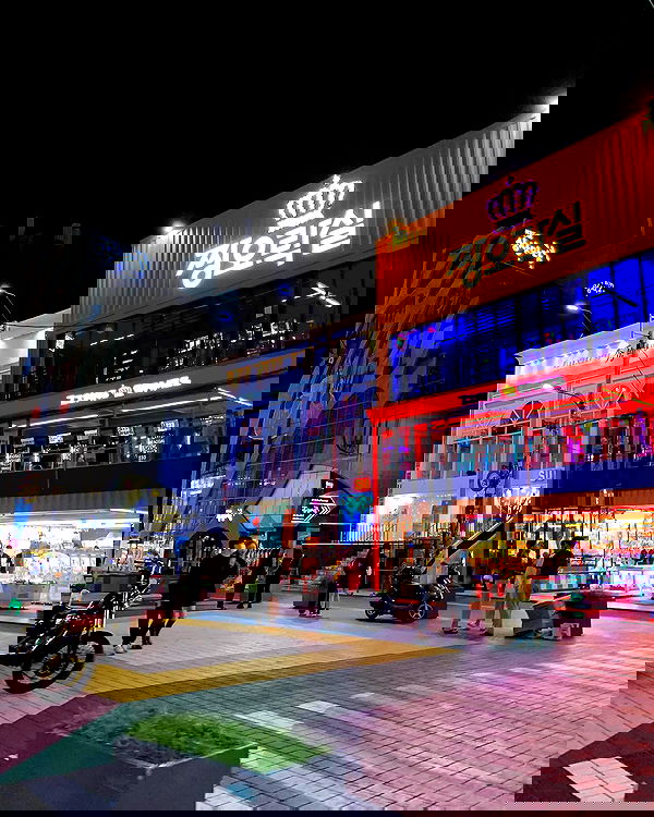 elsgatti image ~ Altpins