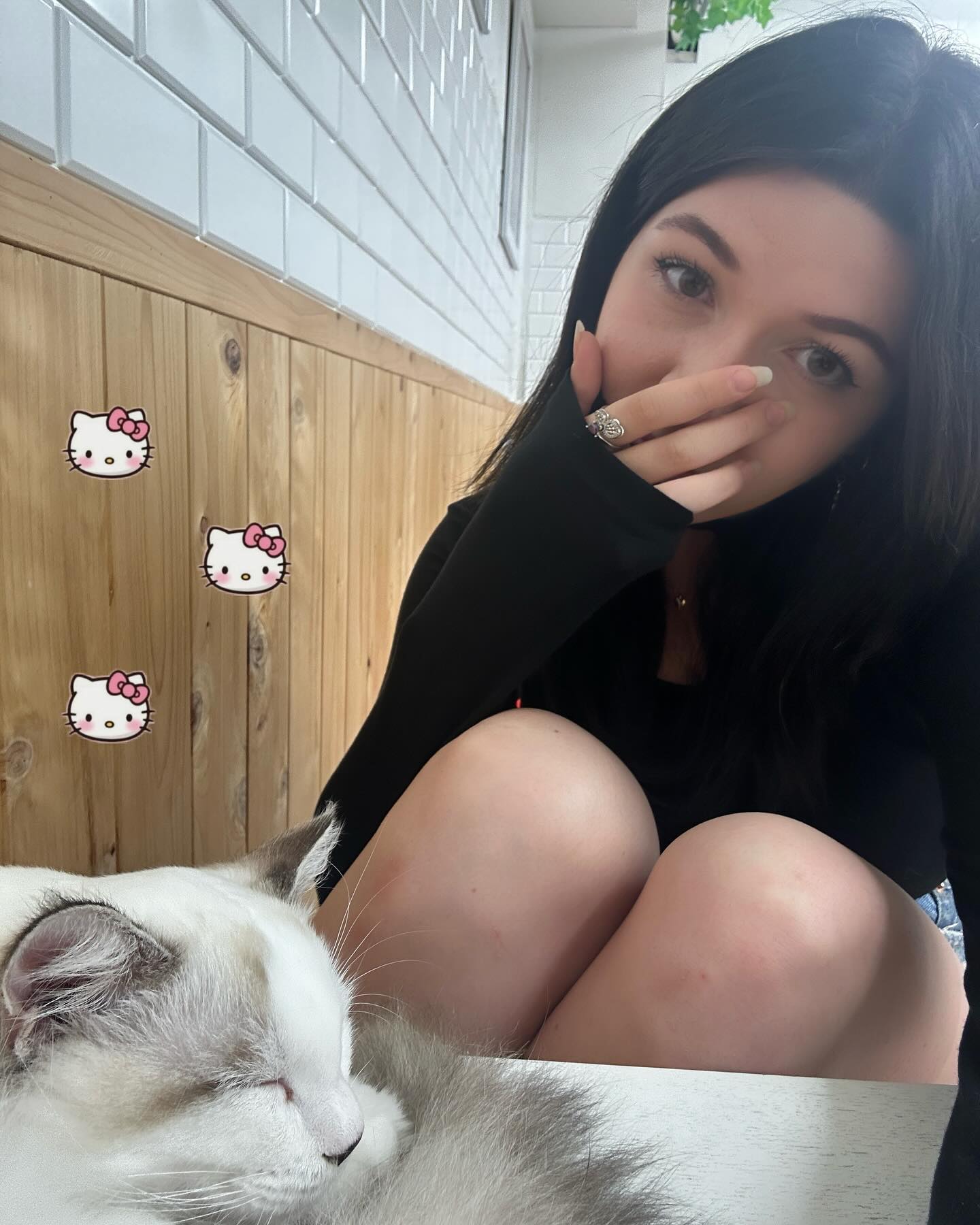 elsgatti instagram image archive image