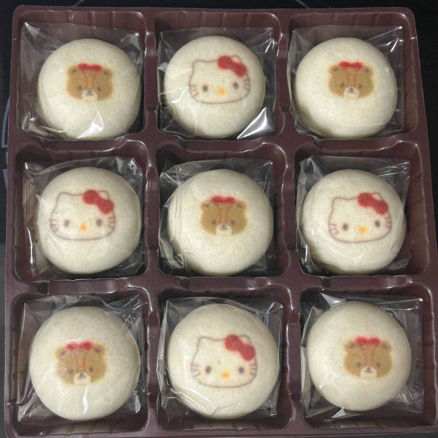 elsgatti instagram image archive image