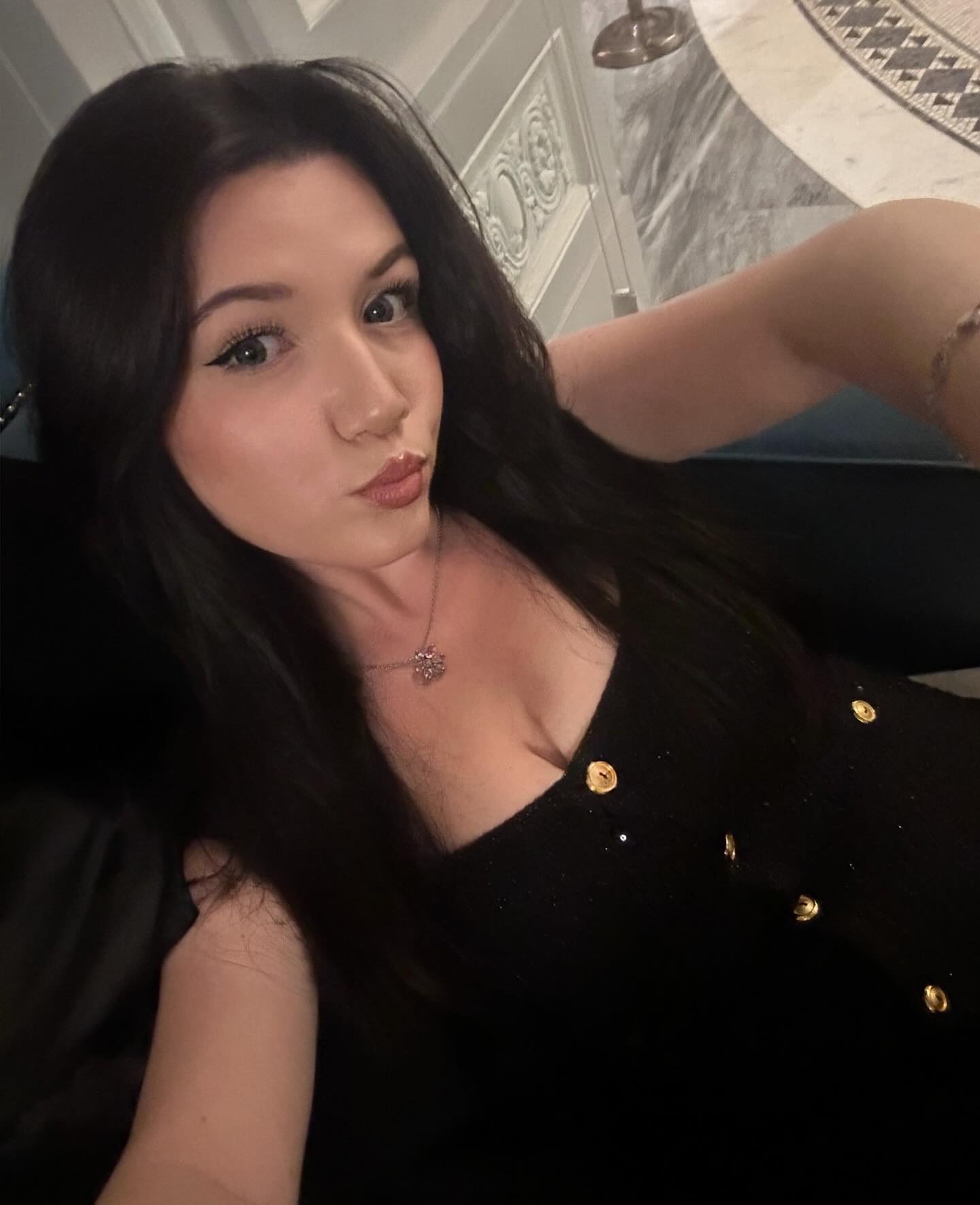 elsgatti instagram image archive image