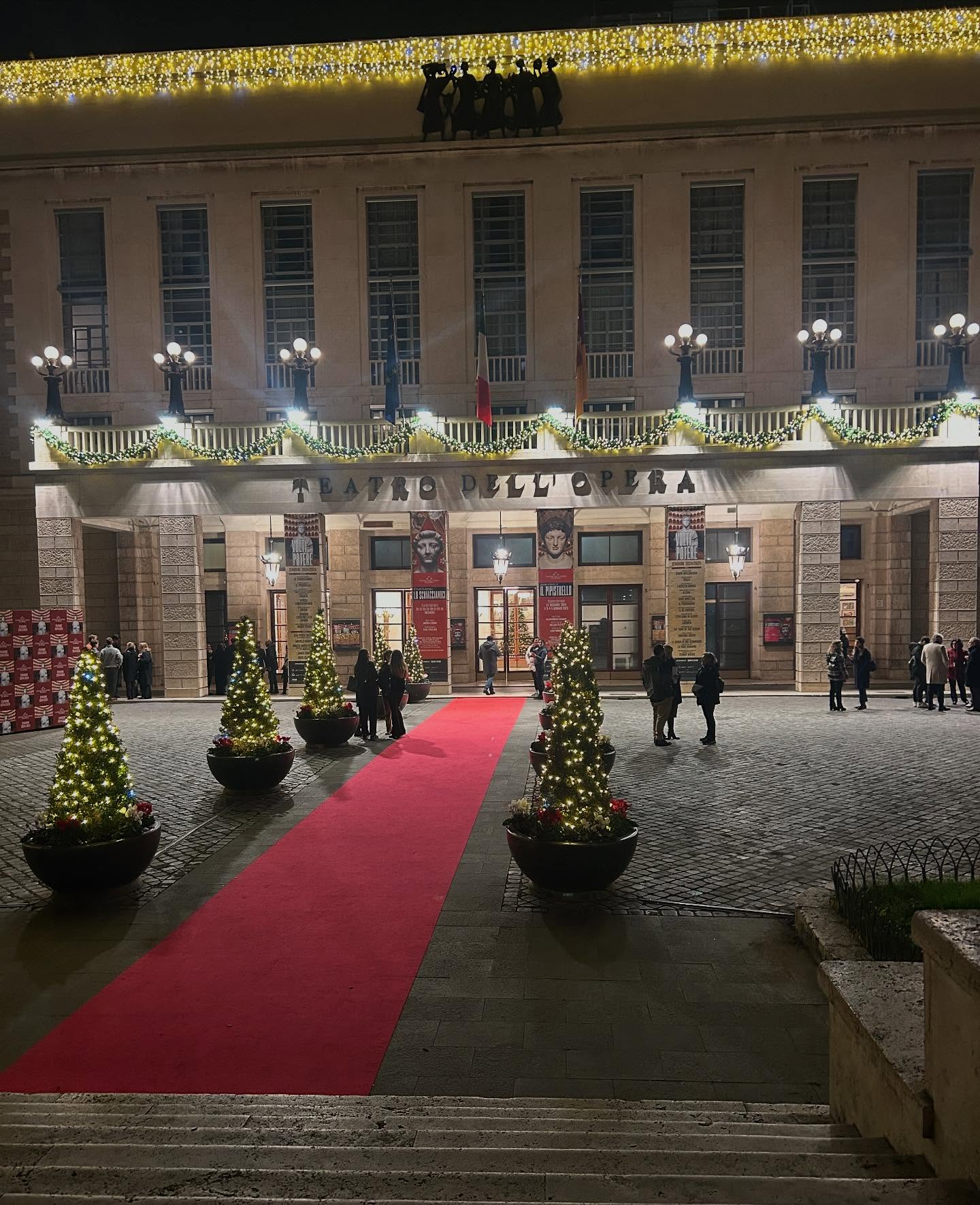 elsgatti instagram image archive image