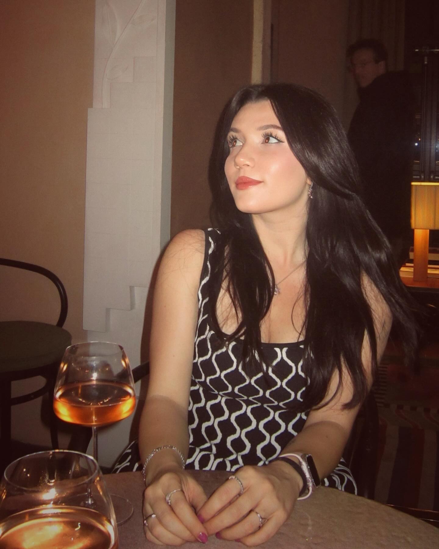 elsgatti instagram image archive image