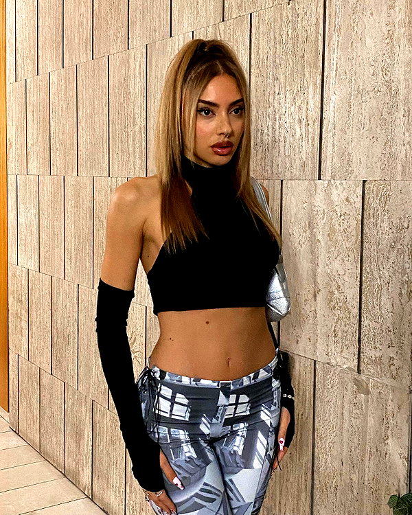 elymexx instagram image archive image