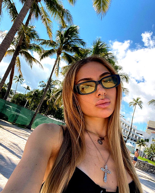 elymexx instagram image archive image