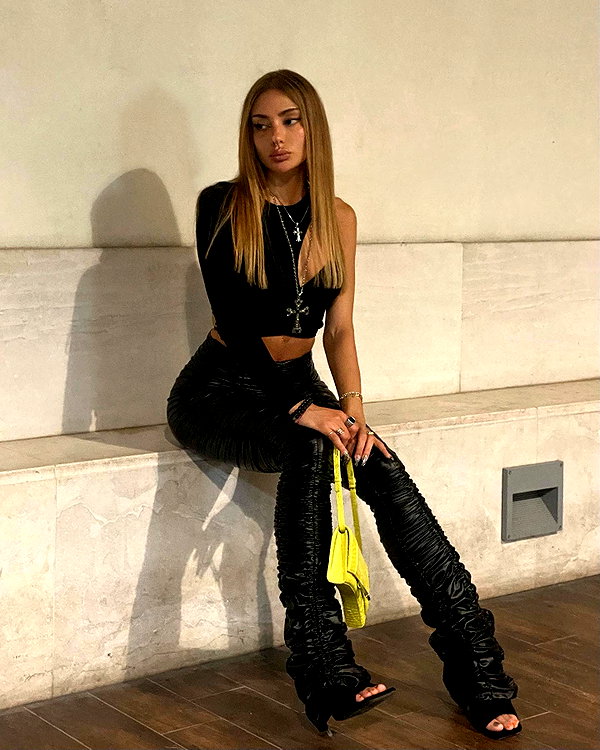 elymexx instagram image archive image