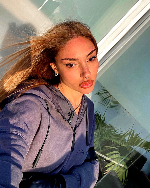 elymexx instagram image archive image