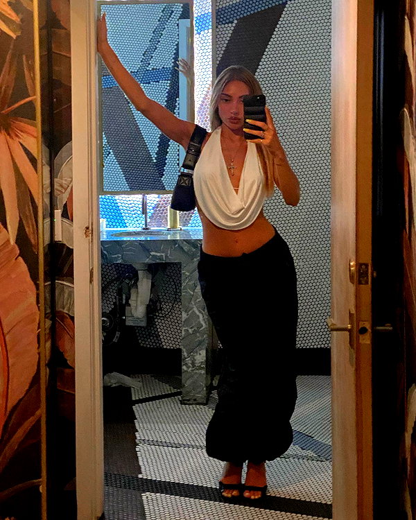 elymexx instagram image archive image