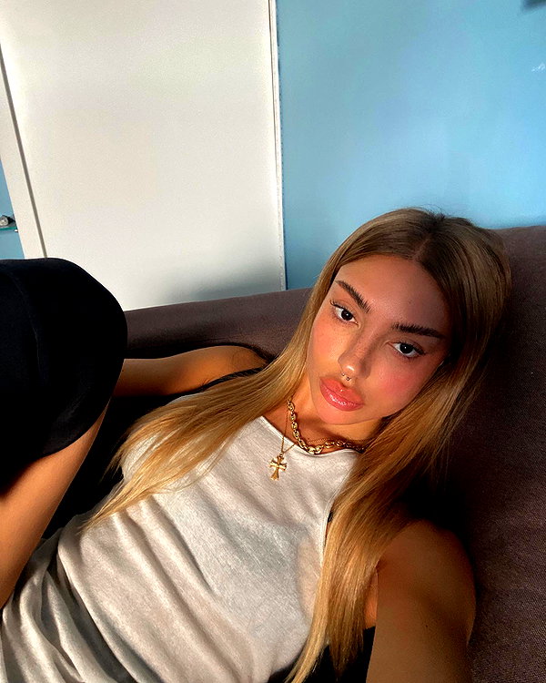 elymexx instagram image archive image