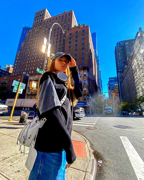 elymexx instagram image archive image