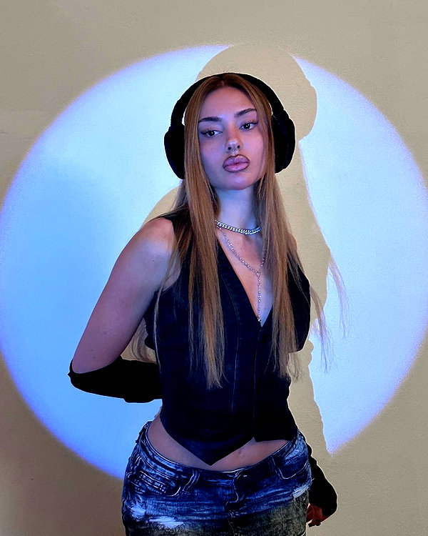elymexx instagram image archive image