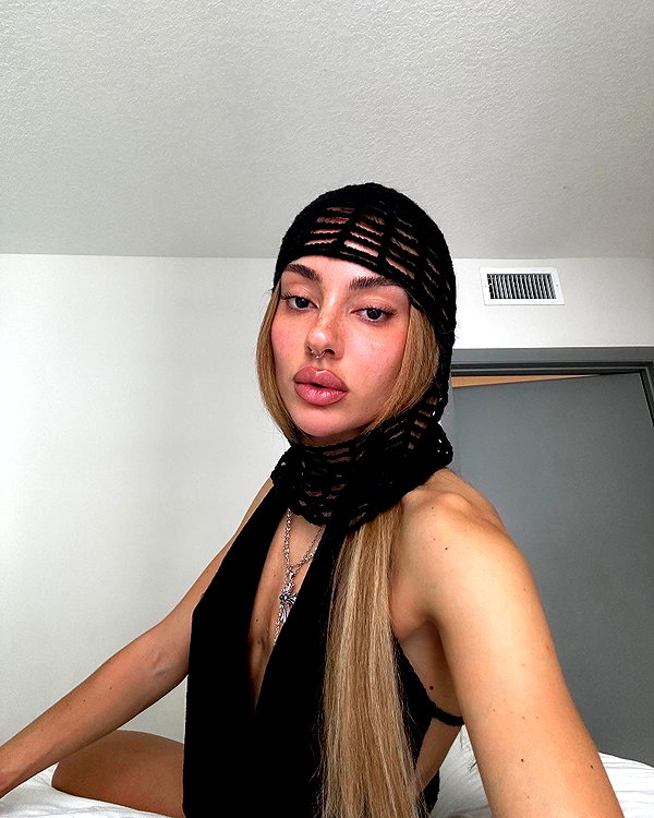elymexx instagram image archive image