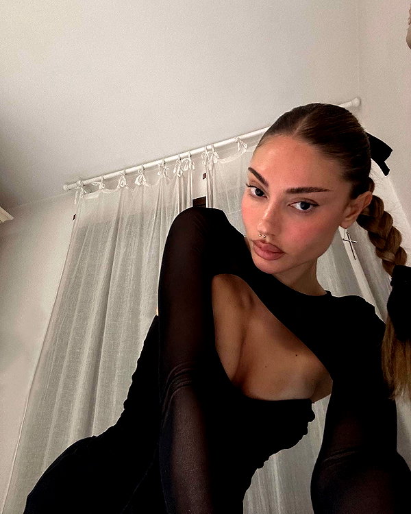 elymexx instagram image archive image
