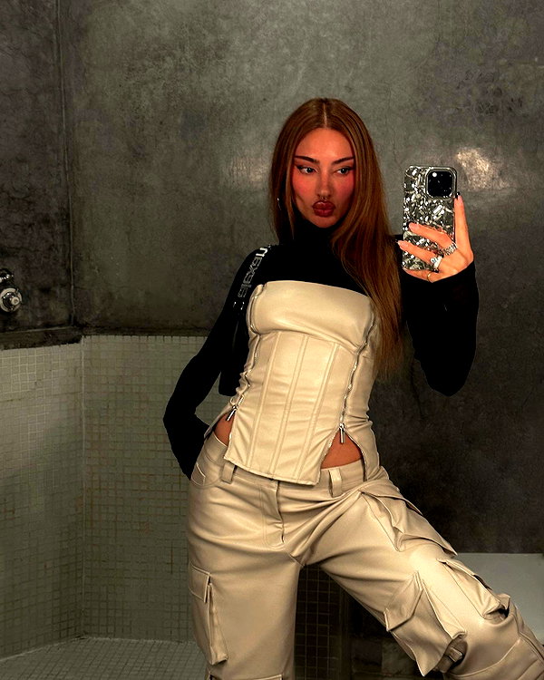 elymexx instagram image archive image
