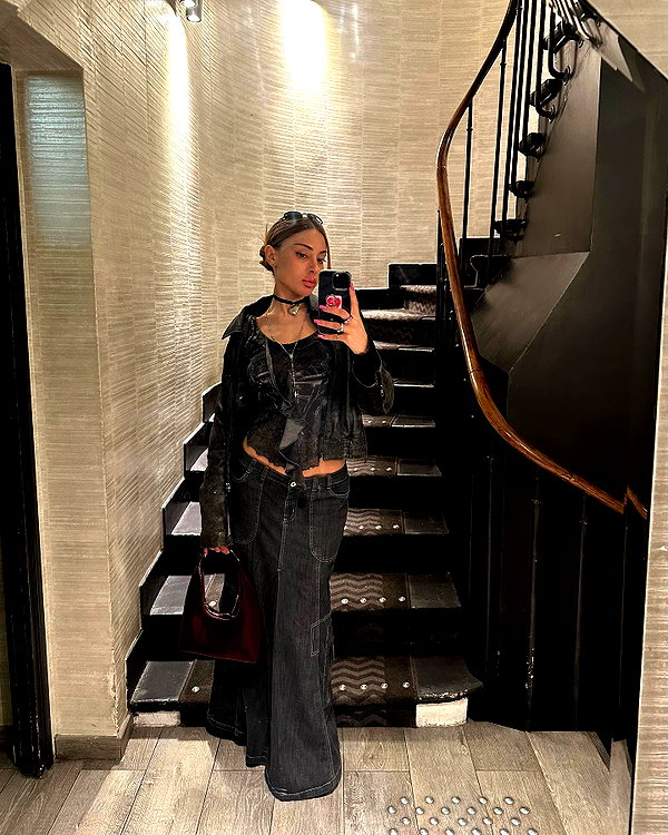 elymexx instagram image archive image