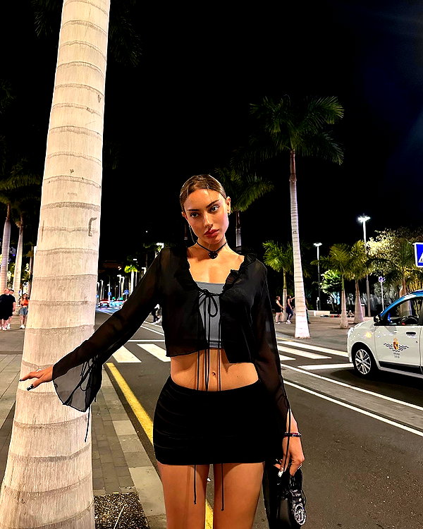elymexx instagram image archive image