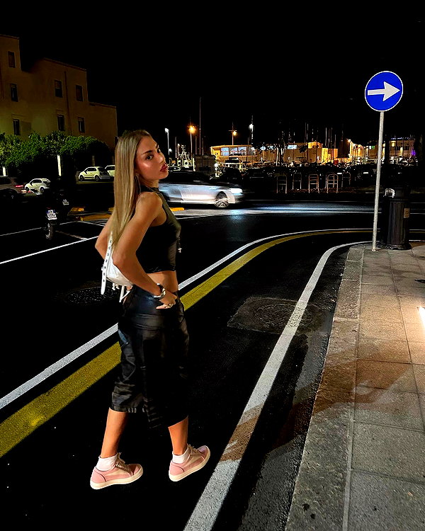 elymexx instagram image archive image