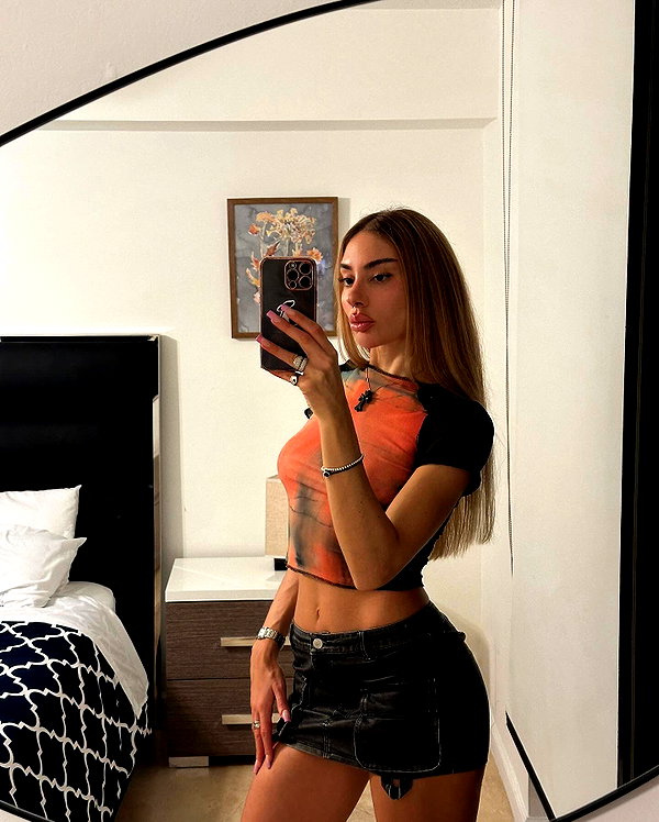elymexx instagram image archive image