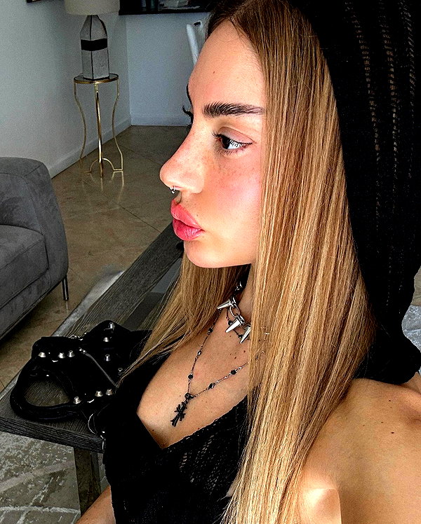 elymexx instagram image archive image