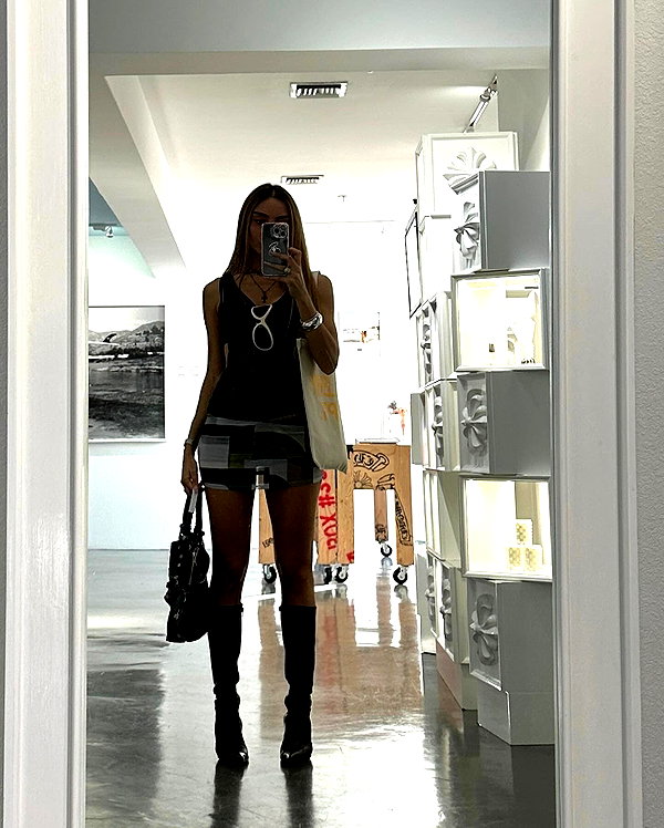 elymexx instagram image archive image