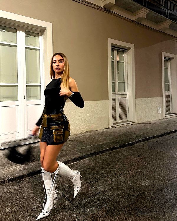 elymexx instagram image archive image