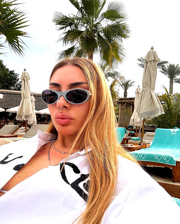 elymexx instagram image archive image