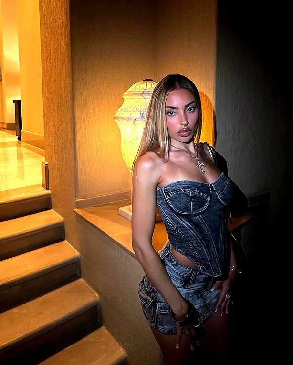 elymexx instagram image archive image