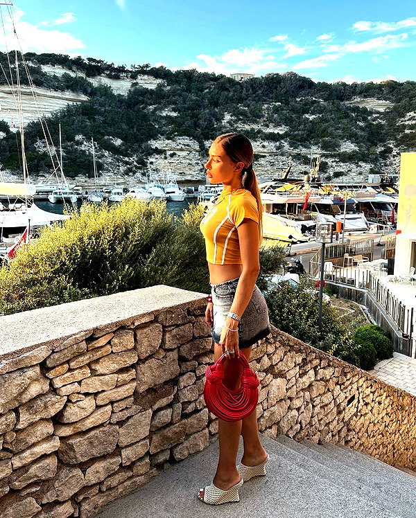 elymexx instagram image archive image